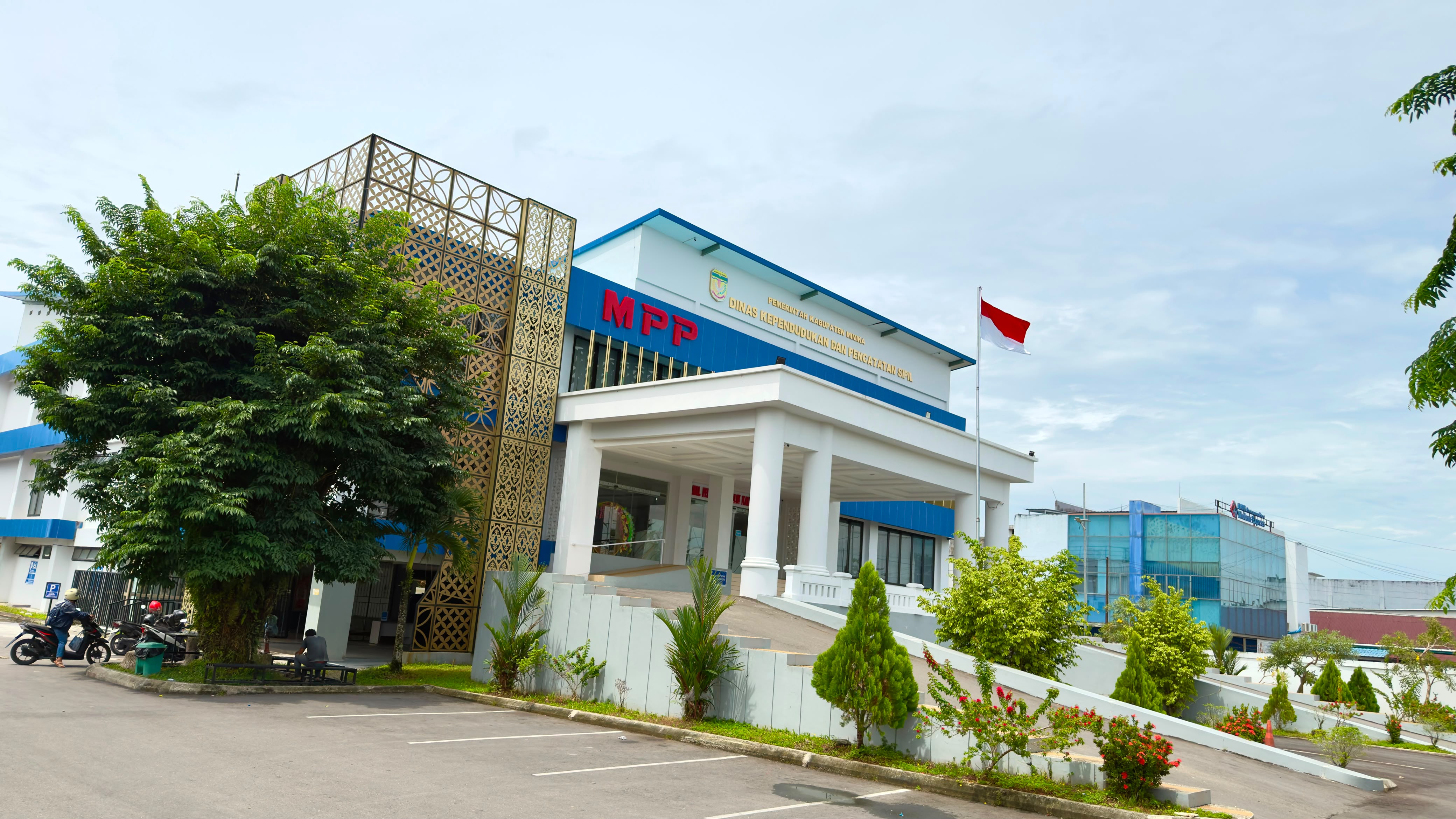 Data Penduduk Mimika Semester I 2026 : 325.596 Jiwa