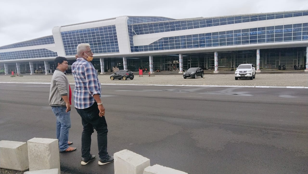Tomas Amungme-Kamoro Apresiasi Bukti Bangun Mimika dari Johannes Rettob Atas Pembangunan Bandara Mozes Kilangin