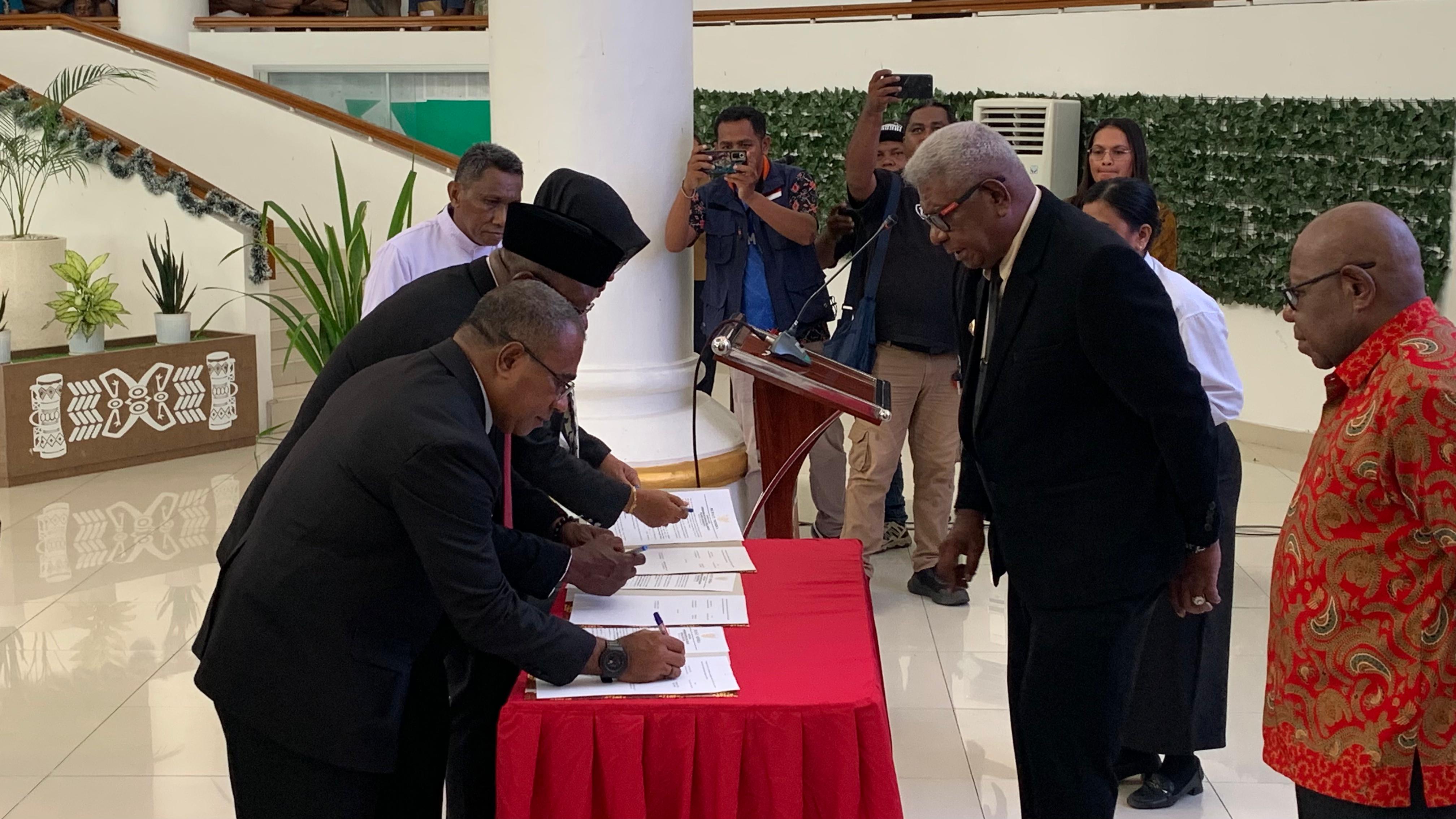 5 Pejabat Definitif di Lingkup Pemkab Mimika Dilantik, Berikut Nama-namanya