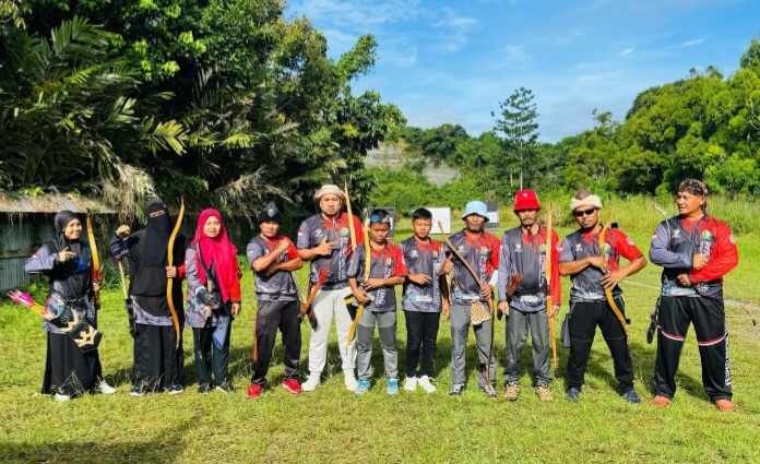 Pemanah Papua Tengah Yakin Naik Podium di Ajang Fornas VIII di Mataram NTB
