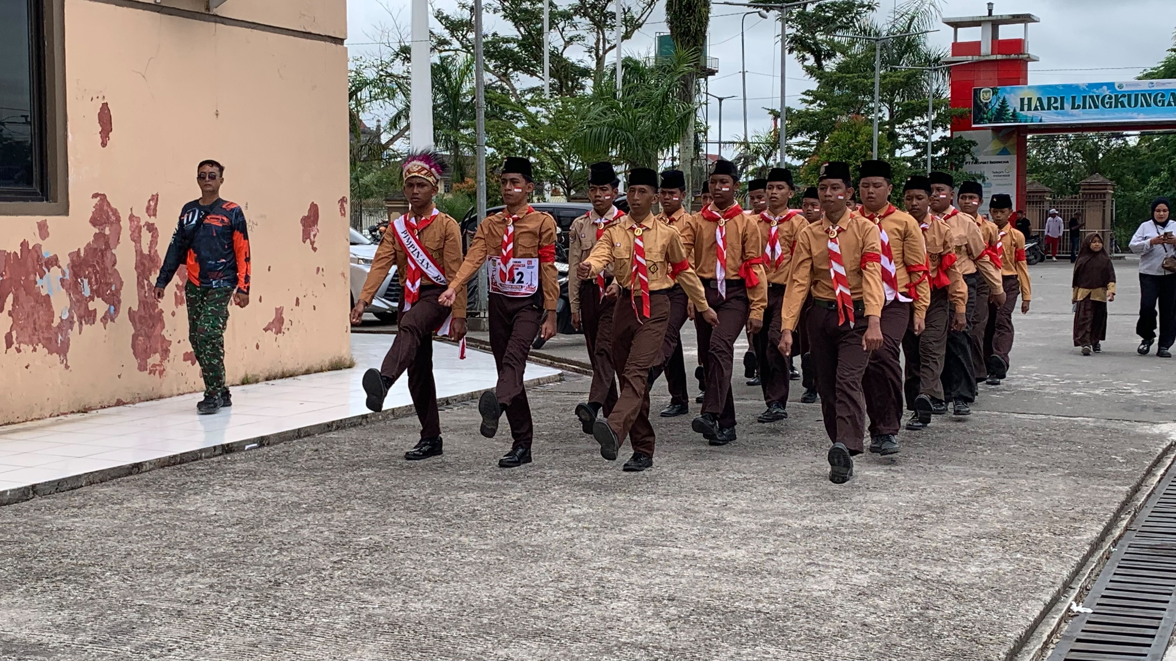 Menyemarakkan Kemerdekaan, 28 Peserta Unjuk Kebolehan dalam Lomba Gerak Jalan Kreasi di Mimika