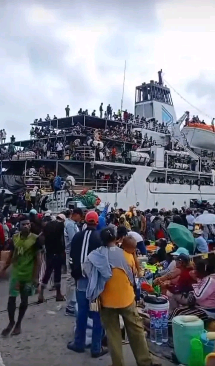 Carut Marut Pelabuhan Poumako, Minim Fasilitas Sampai Masalah TKBM