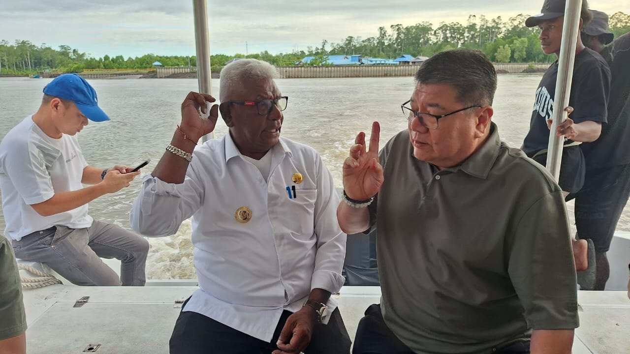 Dubes Republik Seychelles Tinjau Potensi Ekonomi Hijau dan Biru di Hutan Mangrove di Pomako