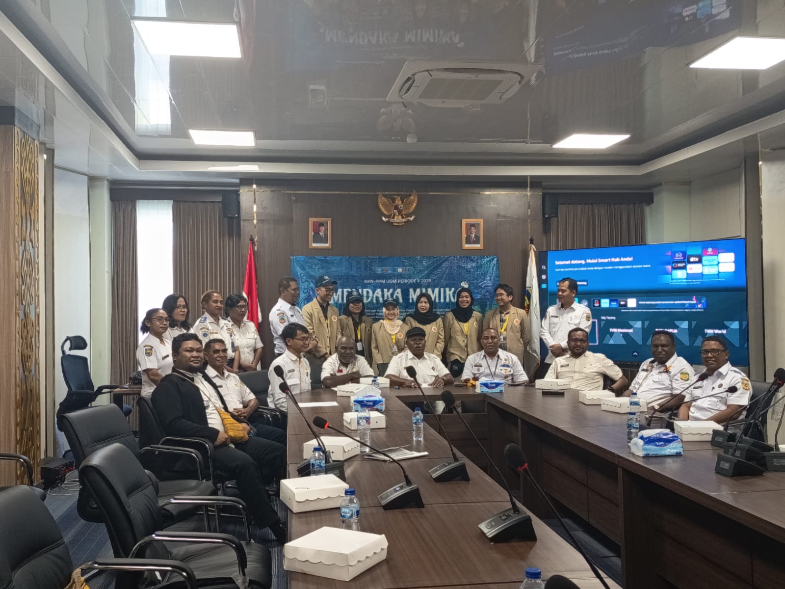 Pemda Mimika Sambut Mahasiswa UGM untuk Kuliah Kerja Nyata di Kampung Atuka