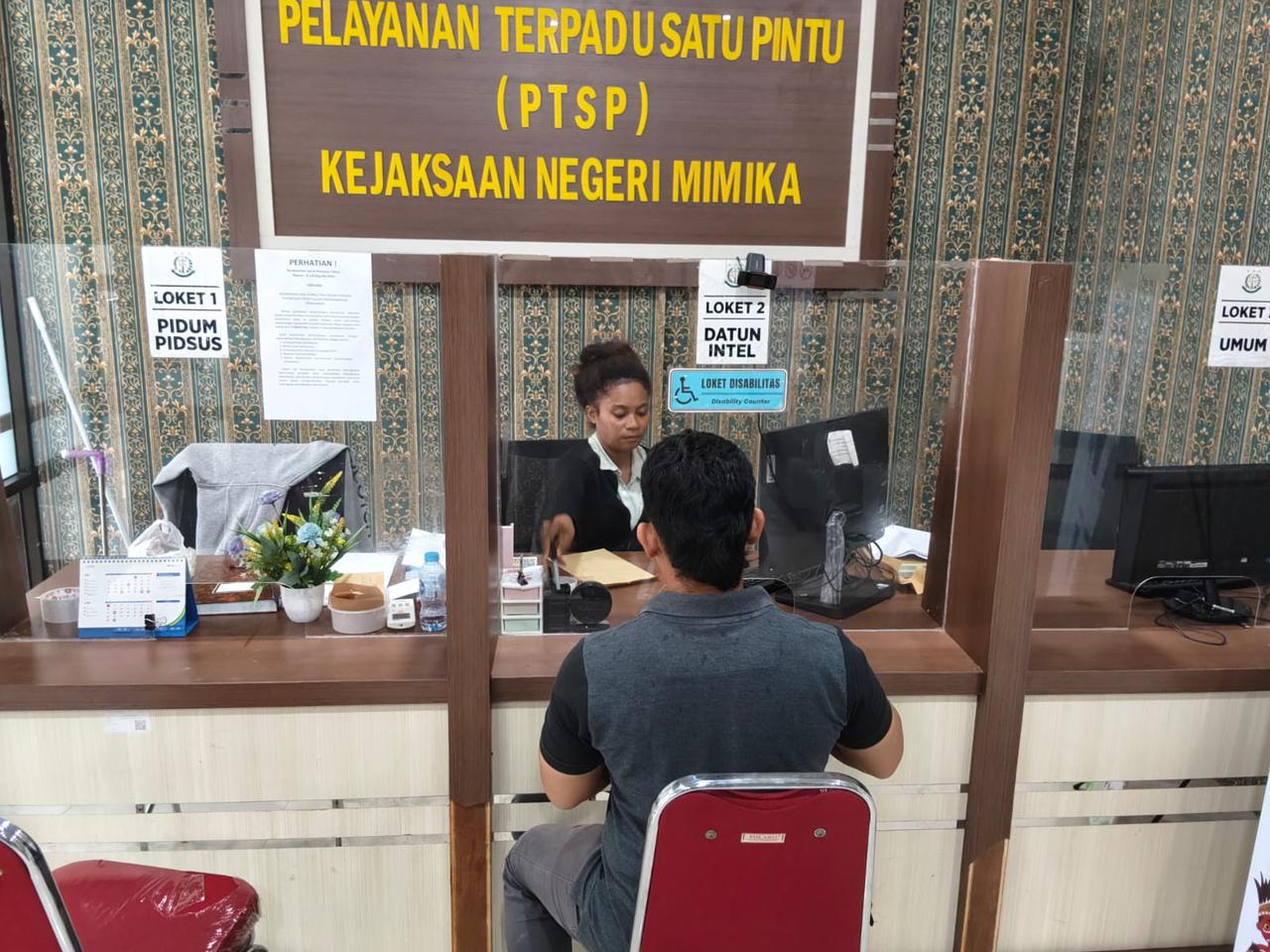 Polres Mimika Serahkan Berkas Residivis Sabu 'Sistem Tempel' ke Kejaksaan