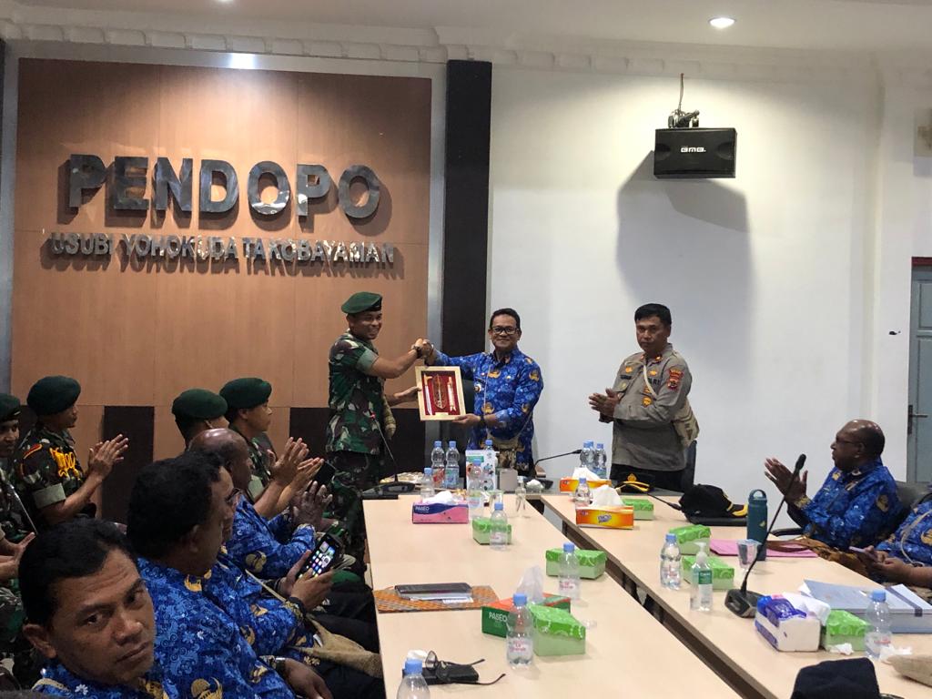 Danyon Raider 600/Modang Apresiasi Sinergitas Bersama Pemda Selama Bertugas di Mappi