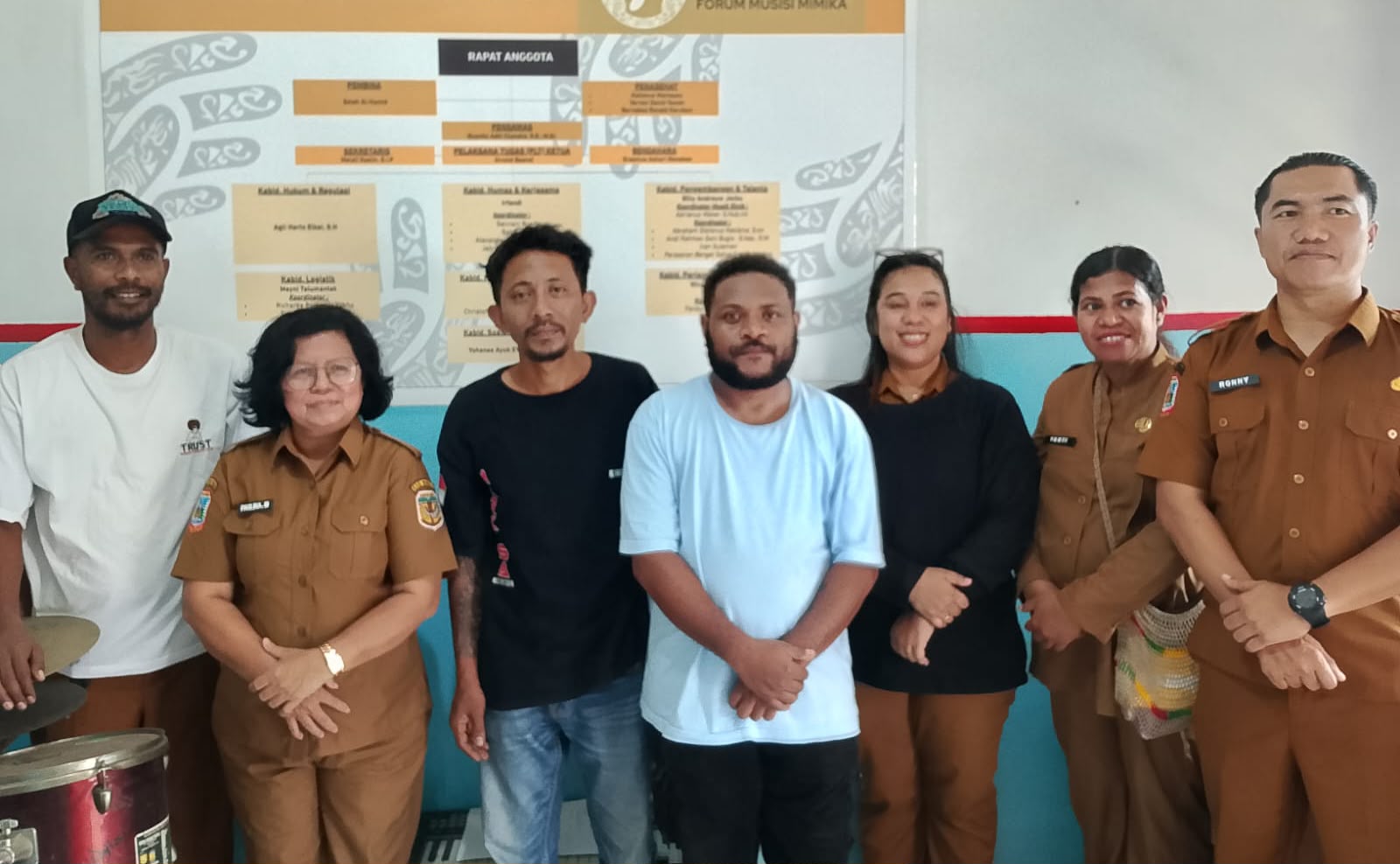 Forum Keabsahan Musisi Mimika Diverifikasi Badan Kesbangpol