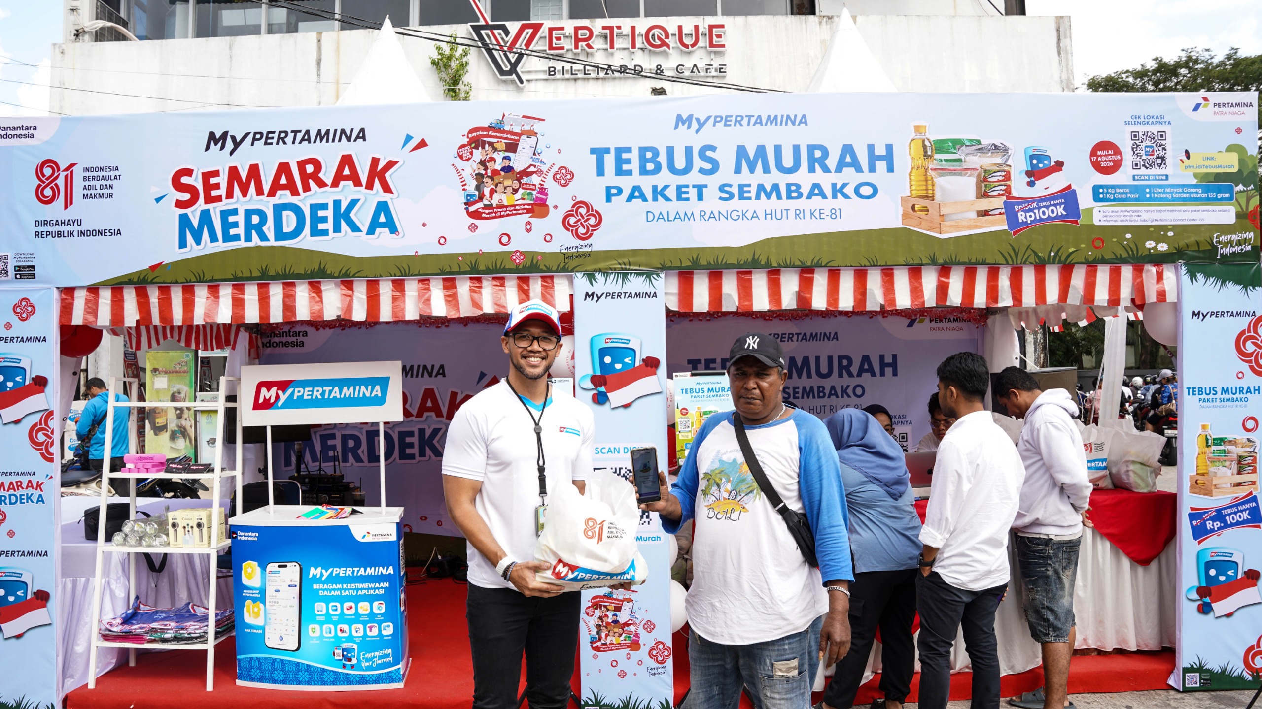Pertamina Patra Niaga Rayakan Semarak HUT Ke-81 Republik Indonesia di SPBU Bersama Pelanggan Setia