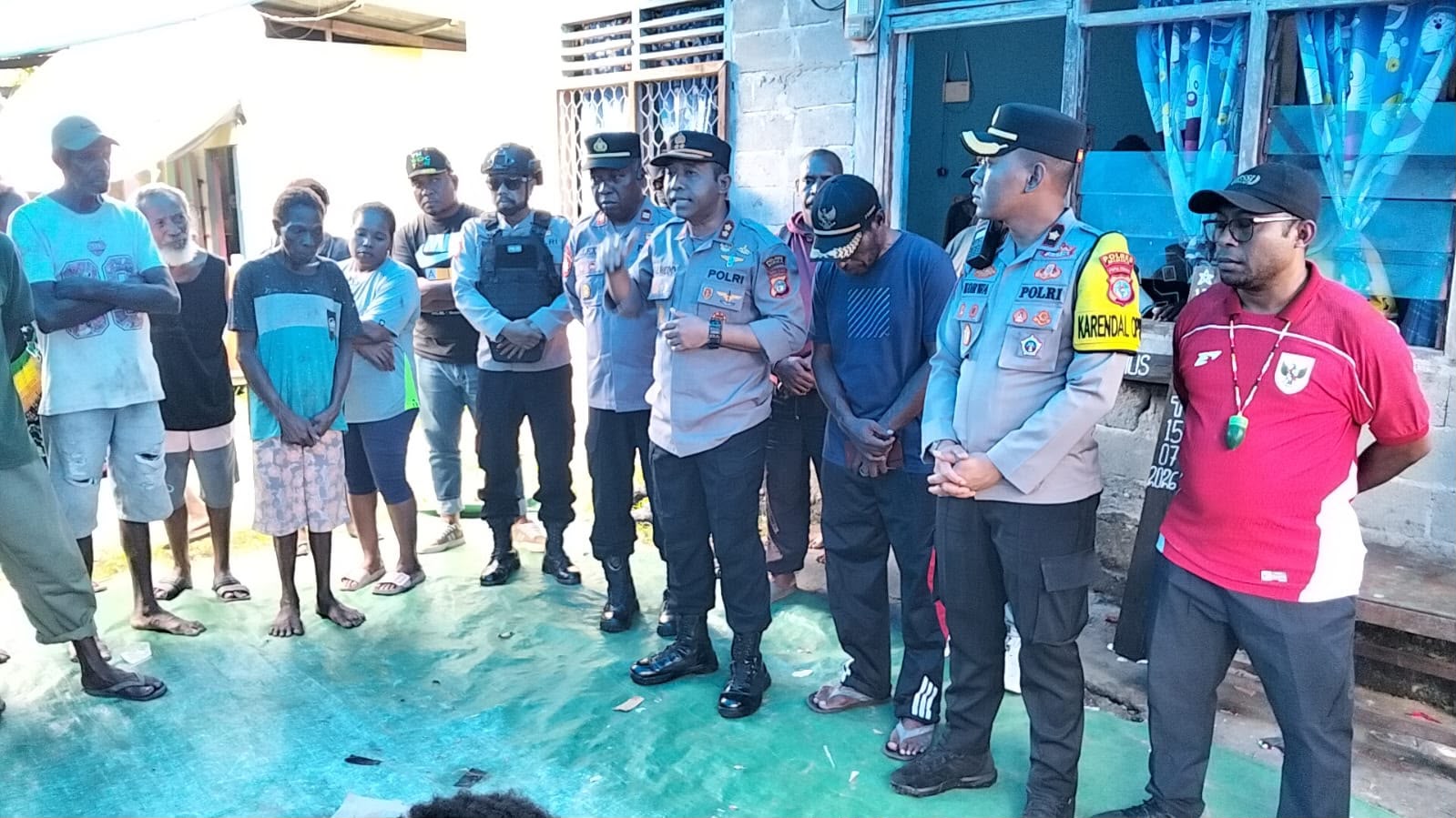 Kapolres Temui Keluarga Korban Penikaman di Pomako, Pastikan Tersangka Diproses Hukum
