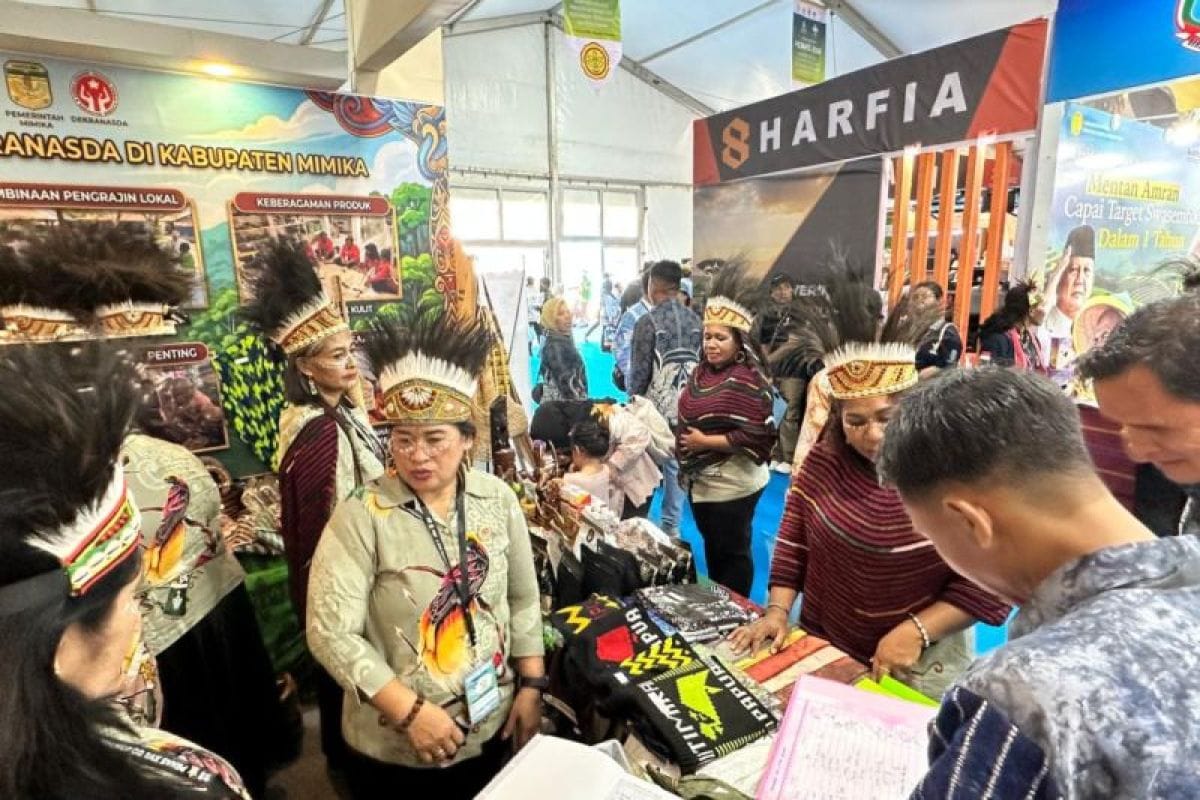 Raih Penghargaan Apkasi Expo Dua Tahun Berturut-turut, Dekranasda Mimika Buka Akses Pasar Produk Lokal