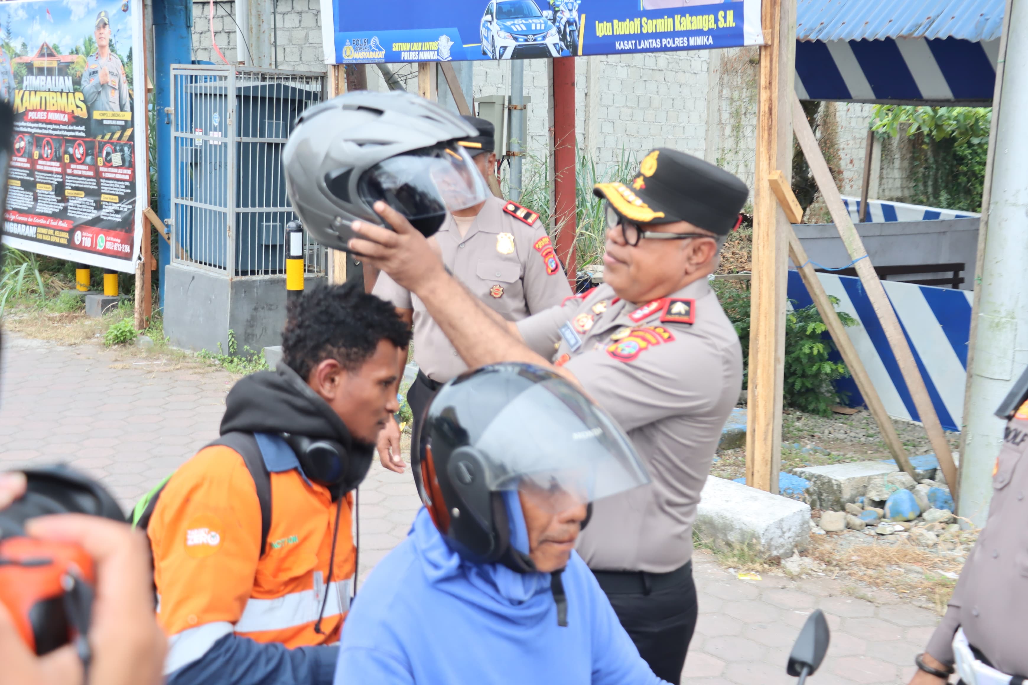 Kapolda Papua Tengah Tinjau Pengamanan Pagi di Timika, Dorong Penerapan ETLE