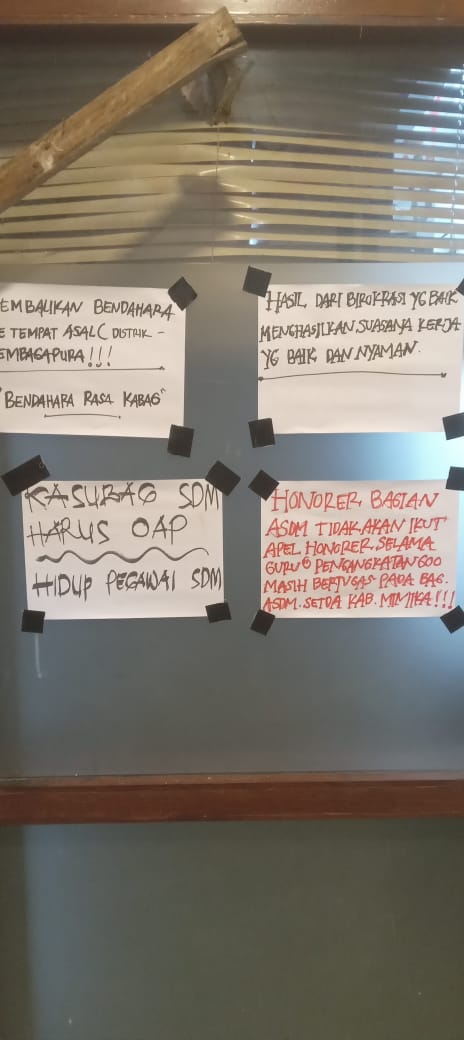 Bupati Mimika Tanggapi Pemalangan Kantor Bagian SDM