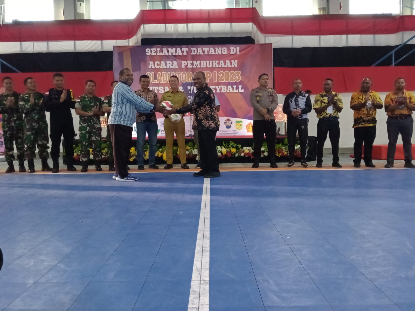 Gladiator CUP I Resmi Dibuka, 217 Tim Futsal dan Volley Siap Bertanding .
