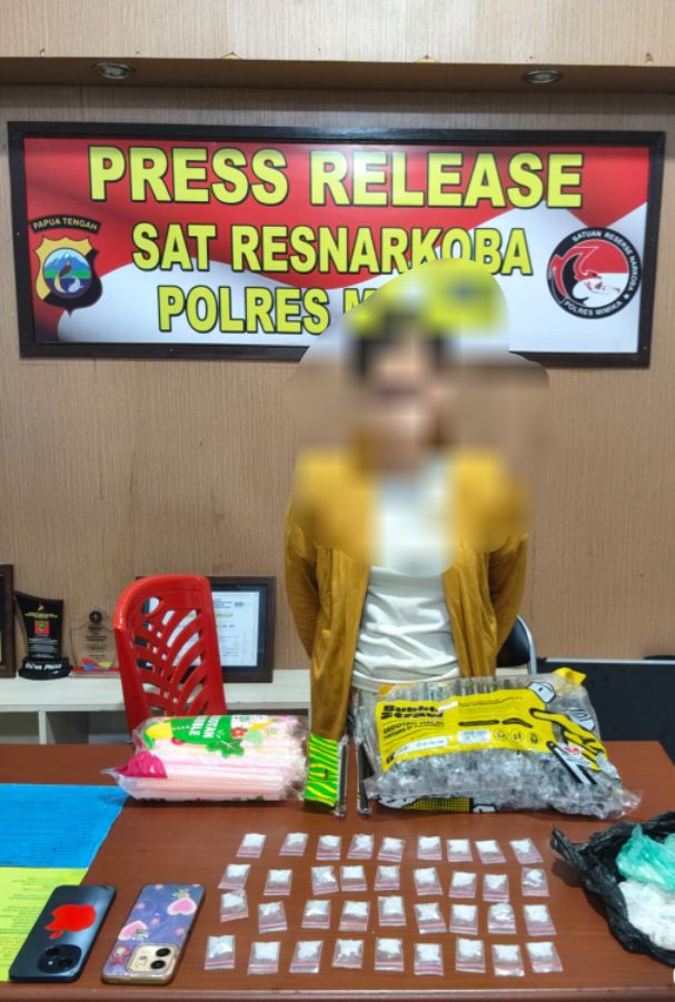 Rumah Kos di Jalan Perintis Digerebek, Wanita Paruh Baya Ditangkap Bersama 36 Paket Sabu