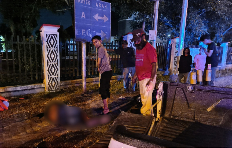 Gagal Kendalikan Kecepatan, Pengendara Motor Tewas Tabrak Trotoar Katedral Tiga Raja