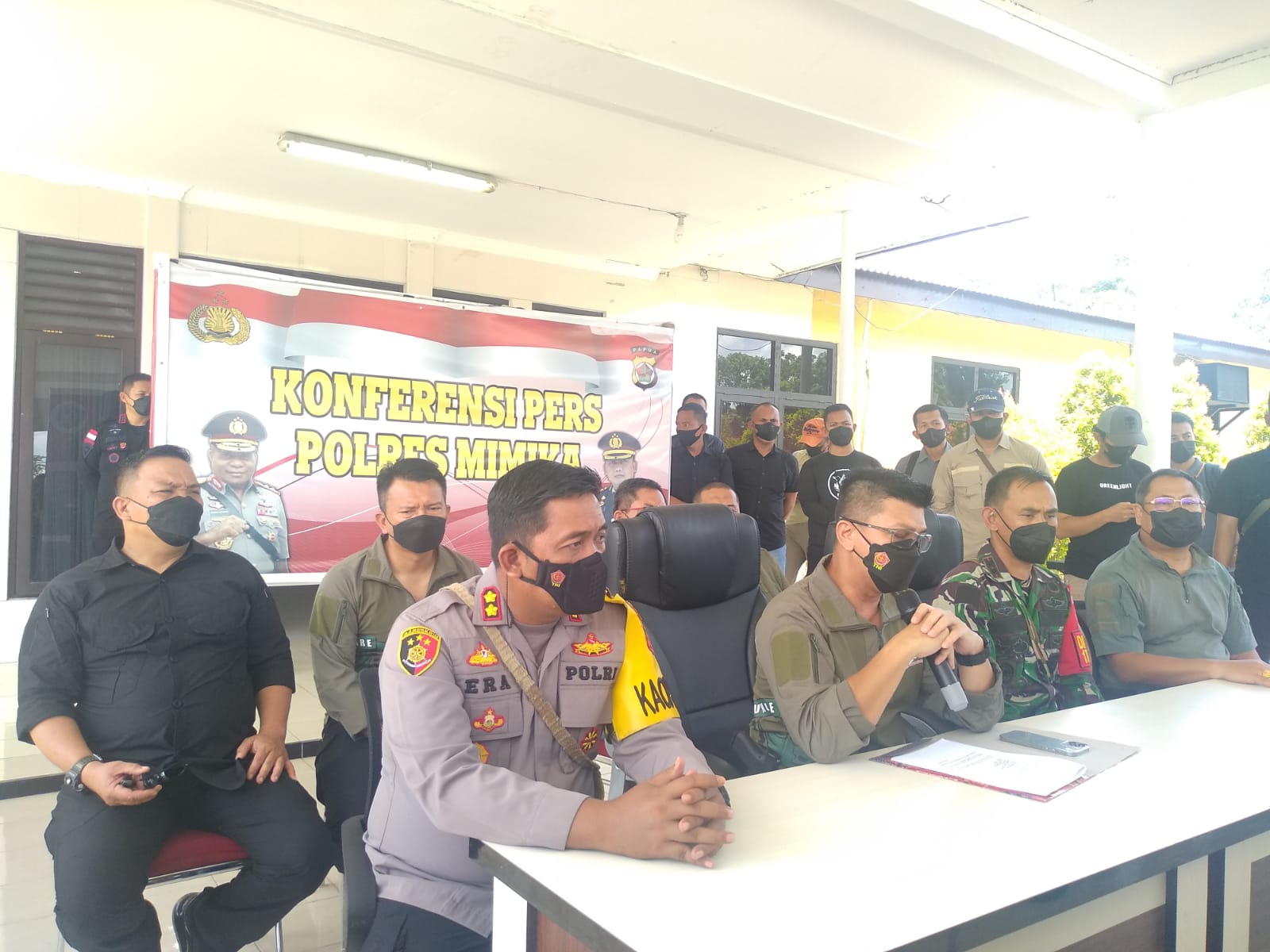  Nelson Sarira Korban Selamat Dari Pembantaian Oleh Kkb Di Beoga Berhasil Dievakuasi