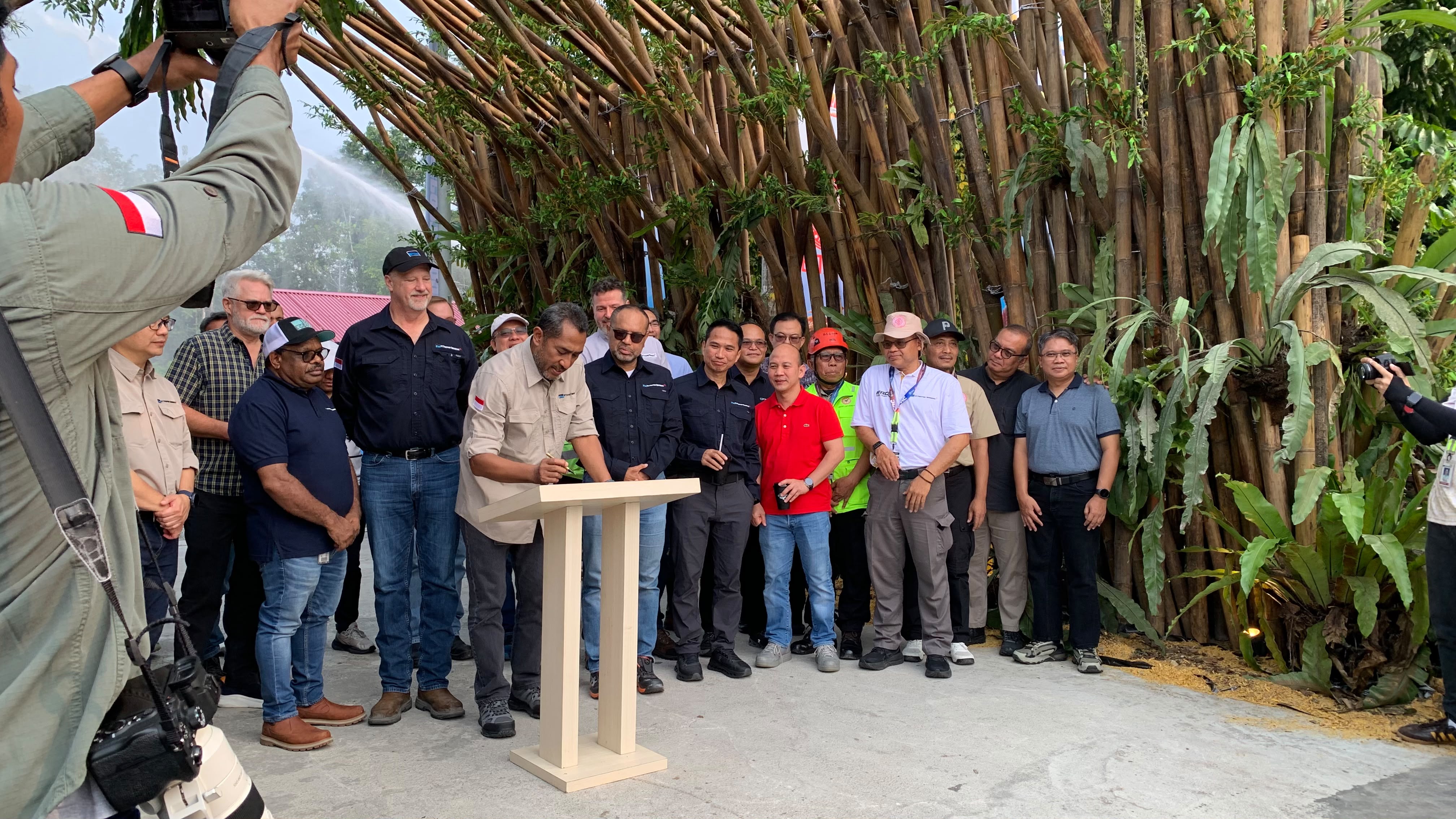 Fireground Kuala Kencana Diresmikan, PTFI Perkuat Kesiapsiagaan Tim Darurat