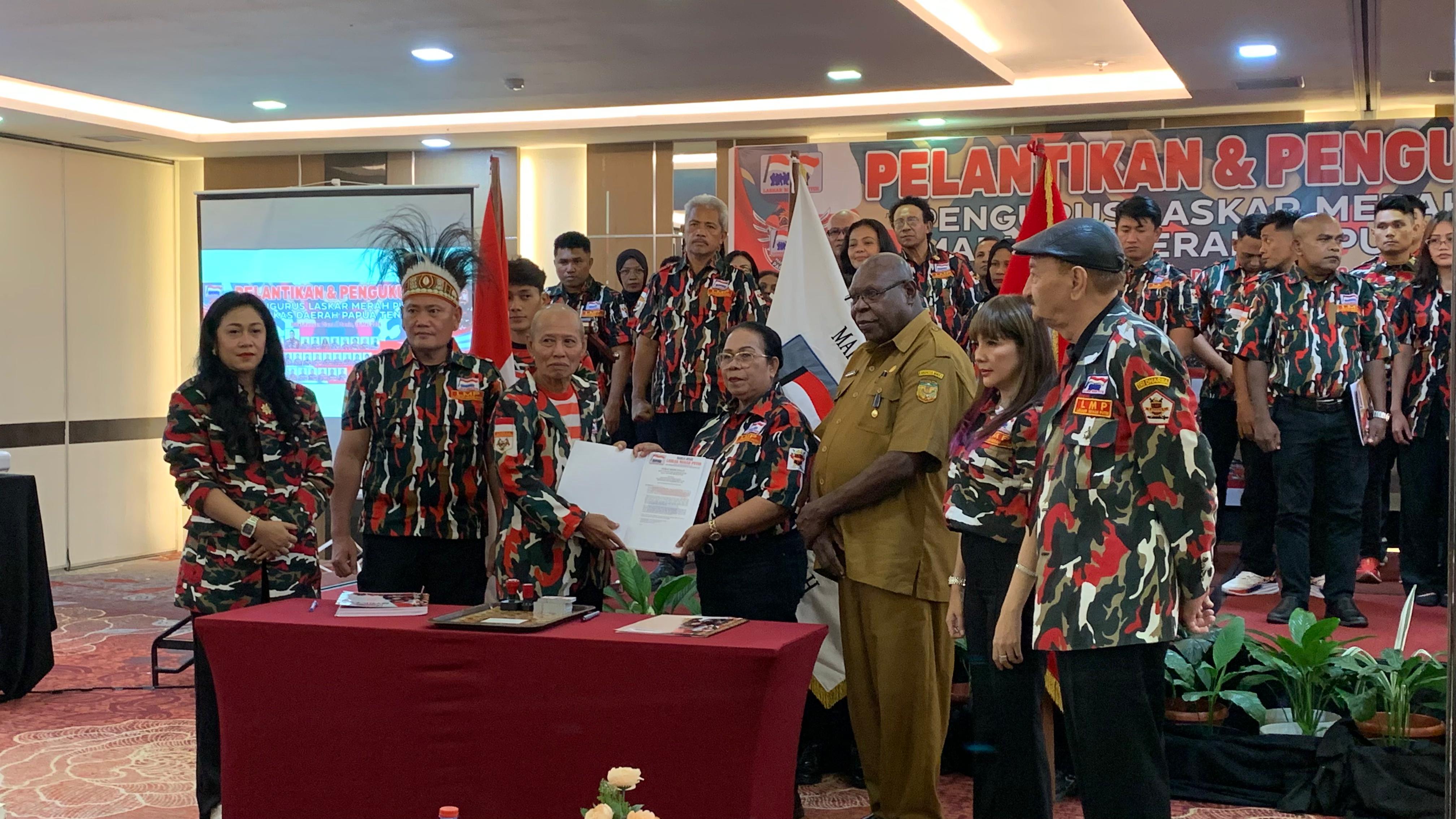 Pengurus Laskar Merah Putih Markas Daerah Papua Tengah Resmi Dilantik
