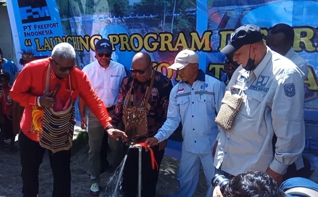 Pemkab Mimika Launching Program Distribusi Air Bersih, Bupati: Masyarakat Sudah Bisa Nikmati Air Bersih