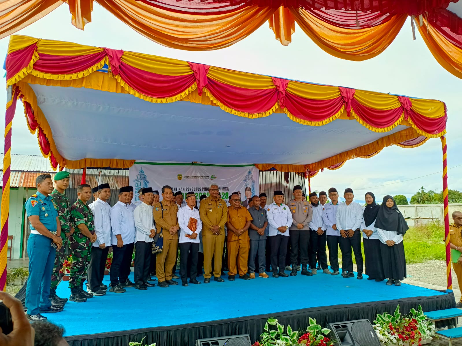 Bupati  Lantik Pengurus PHBI Mimika Periode 2025-2028