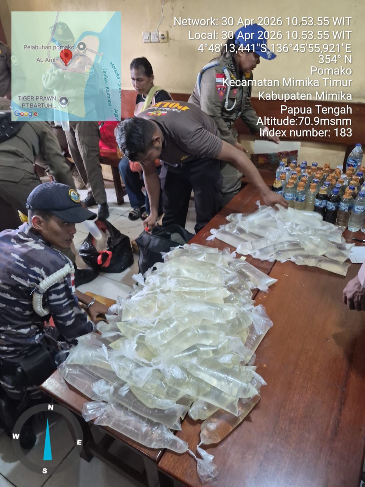 Ratusan Liter Miras Ilegal Disita di Pelabuhan Poumako, Satu Penumpang Ditahan