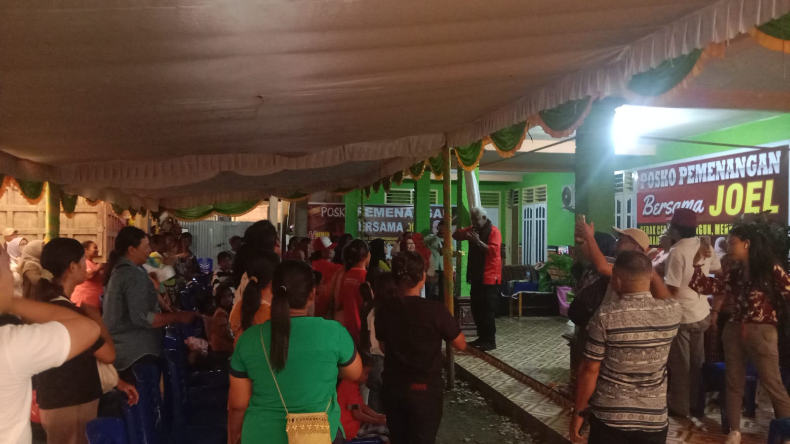 Joel Resmikan Posko Relawan Nusantara Gang Flora, Ketua Tim: Mari Kita Pilih Orang Yang Berpengalaman, Bersih Dan Bertanggung Jawab