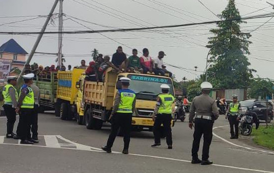 Massa Aksi Menolak Kedatangan Pj Bupati Mimika