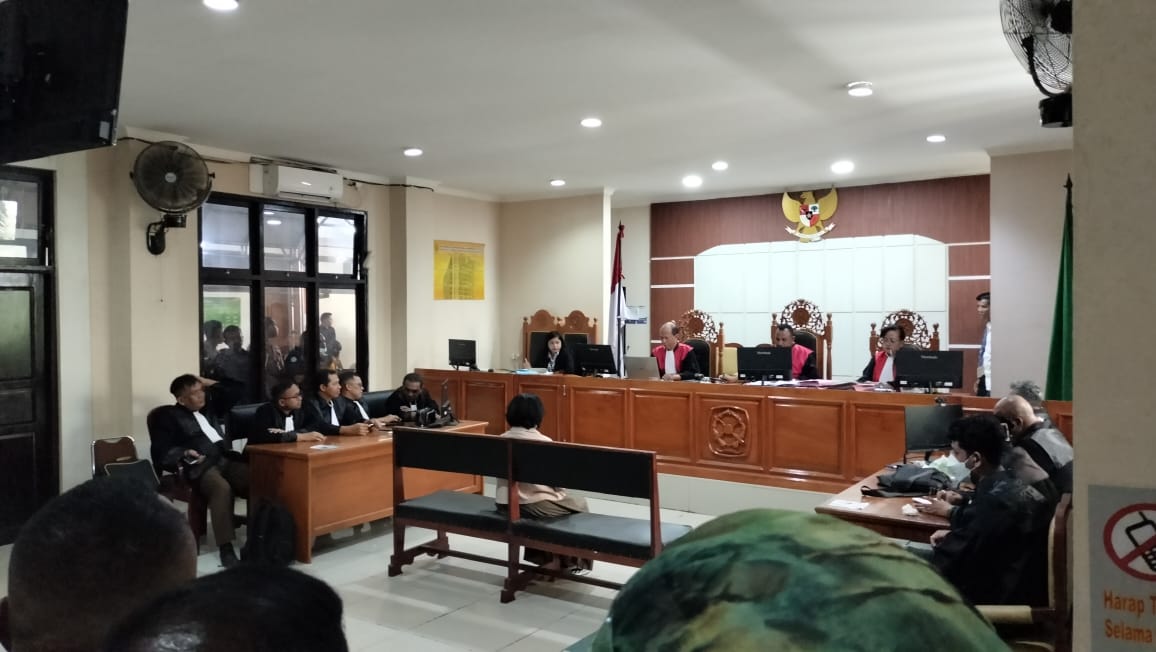 Perjuangan Keadilan Terbayar, Plt Bupati Mimika Johannes Rettob Dibebaskan dari Tuduhan Korupsi