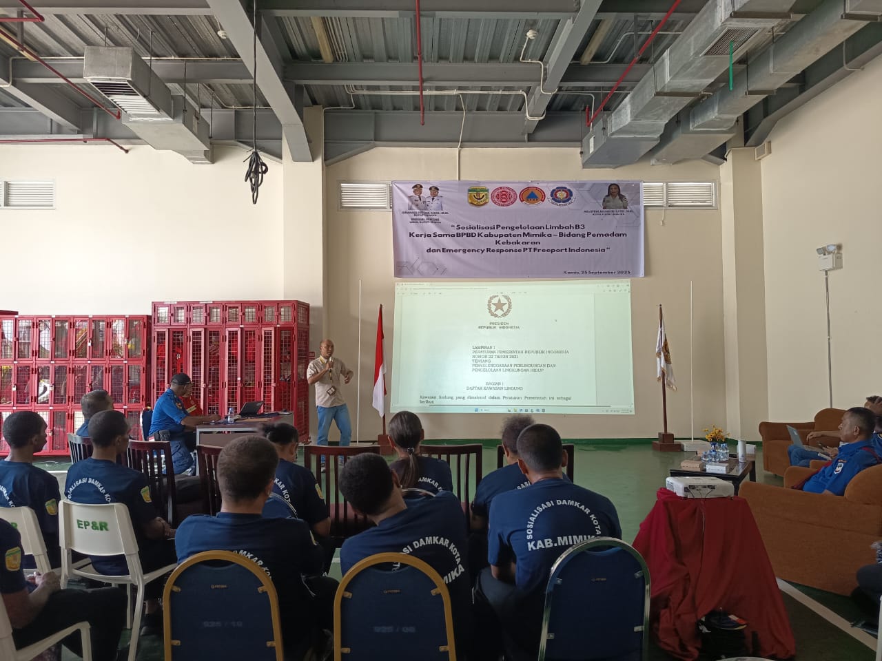 BPBD Mimika Gelar Sosialisasi Pengelolaan Limbah B3 Bersama PT Freeport Indonesia