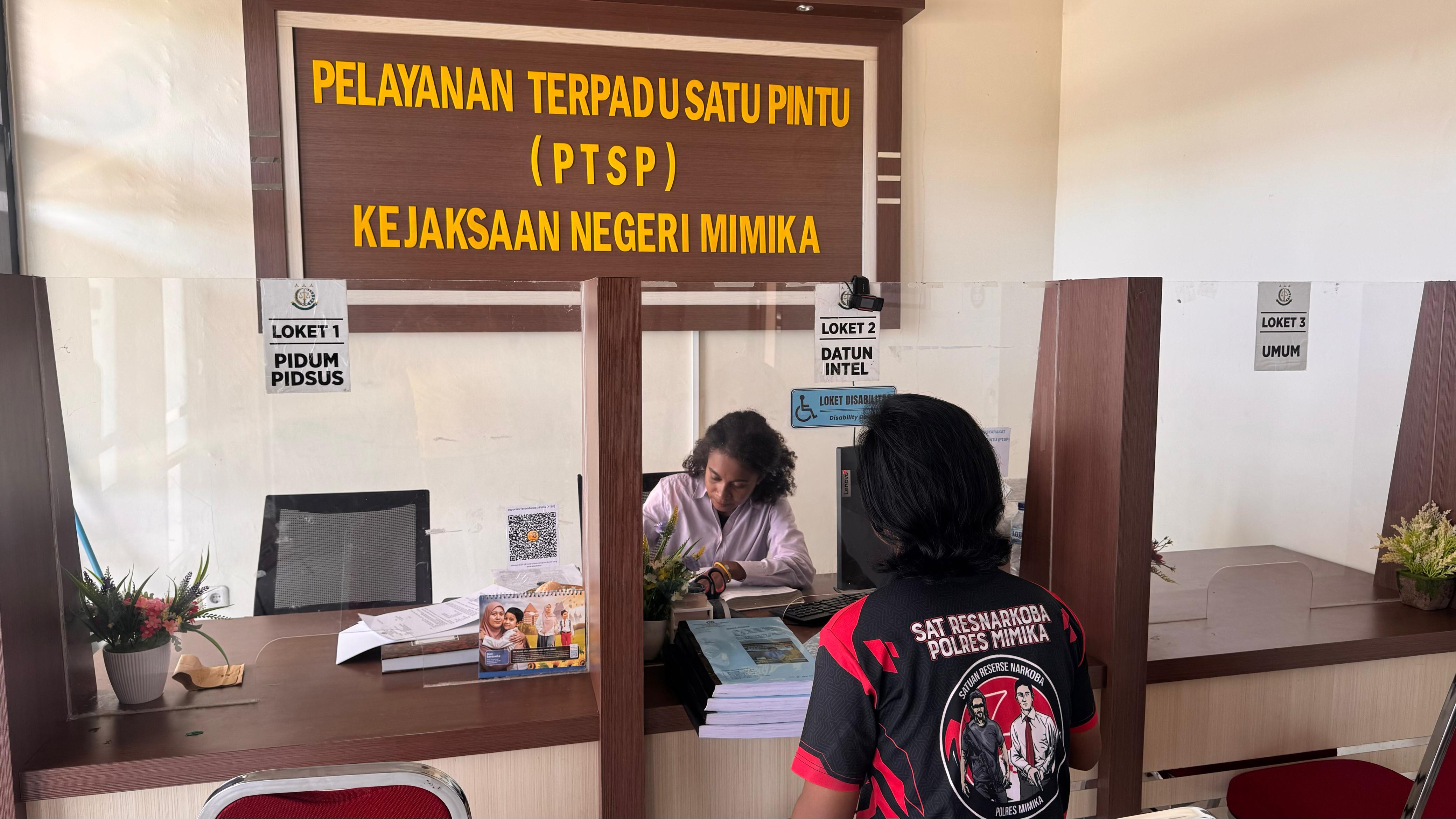 Kasus Narkotika Yang Diungkap di Bandara Mozes Kilangin Naik Tahap I