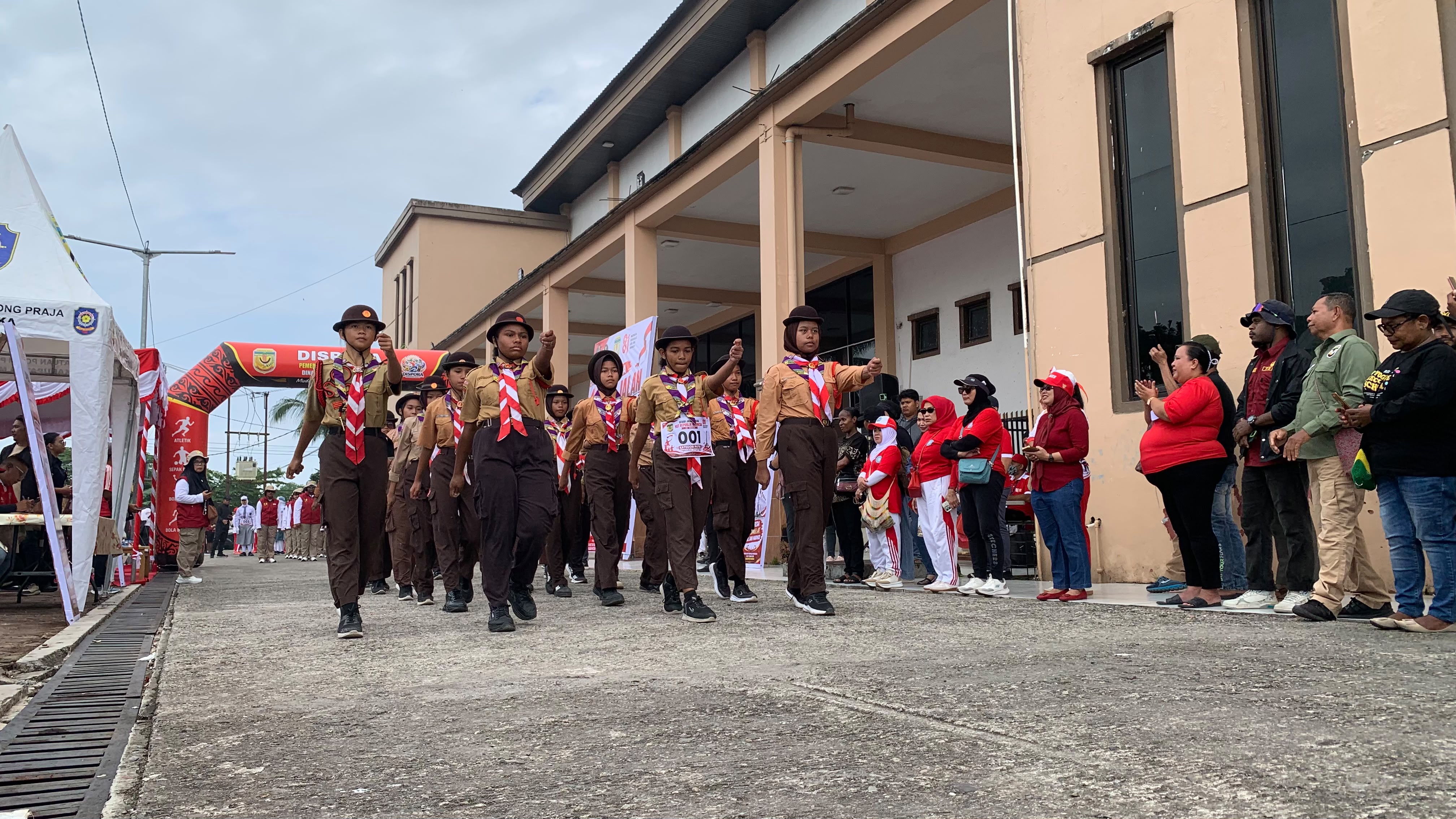 Pemkab Mimika Gelar Lomba Gerak Jalan Kreasi Putri Meriahkan HUT RI ke-81