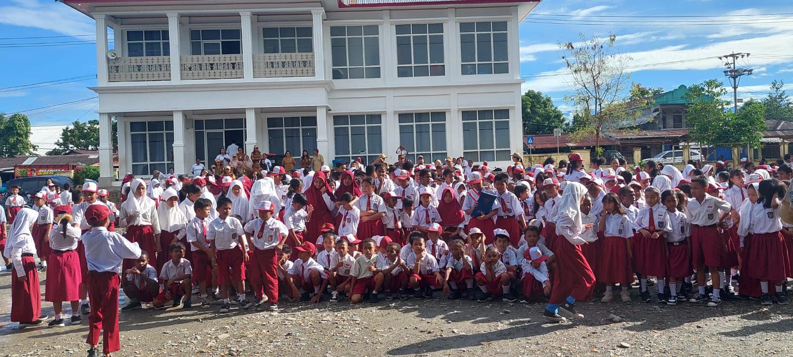 Polsek Mimika Baru Sasar Sekolah Dasar, Tekan Tren Perundungan di Timika