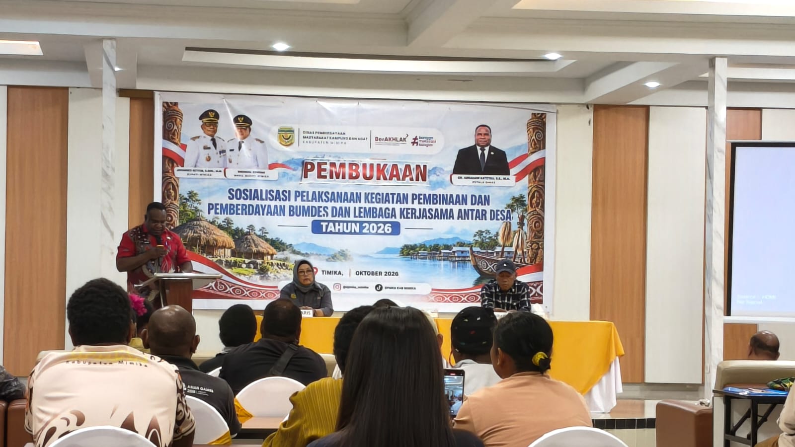 Pj Sekda Mimika Minta BUMDes Olah Potensi Kampung dan Transparan Kelola Keuangan