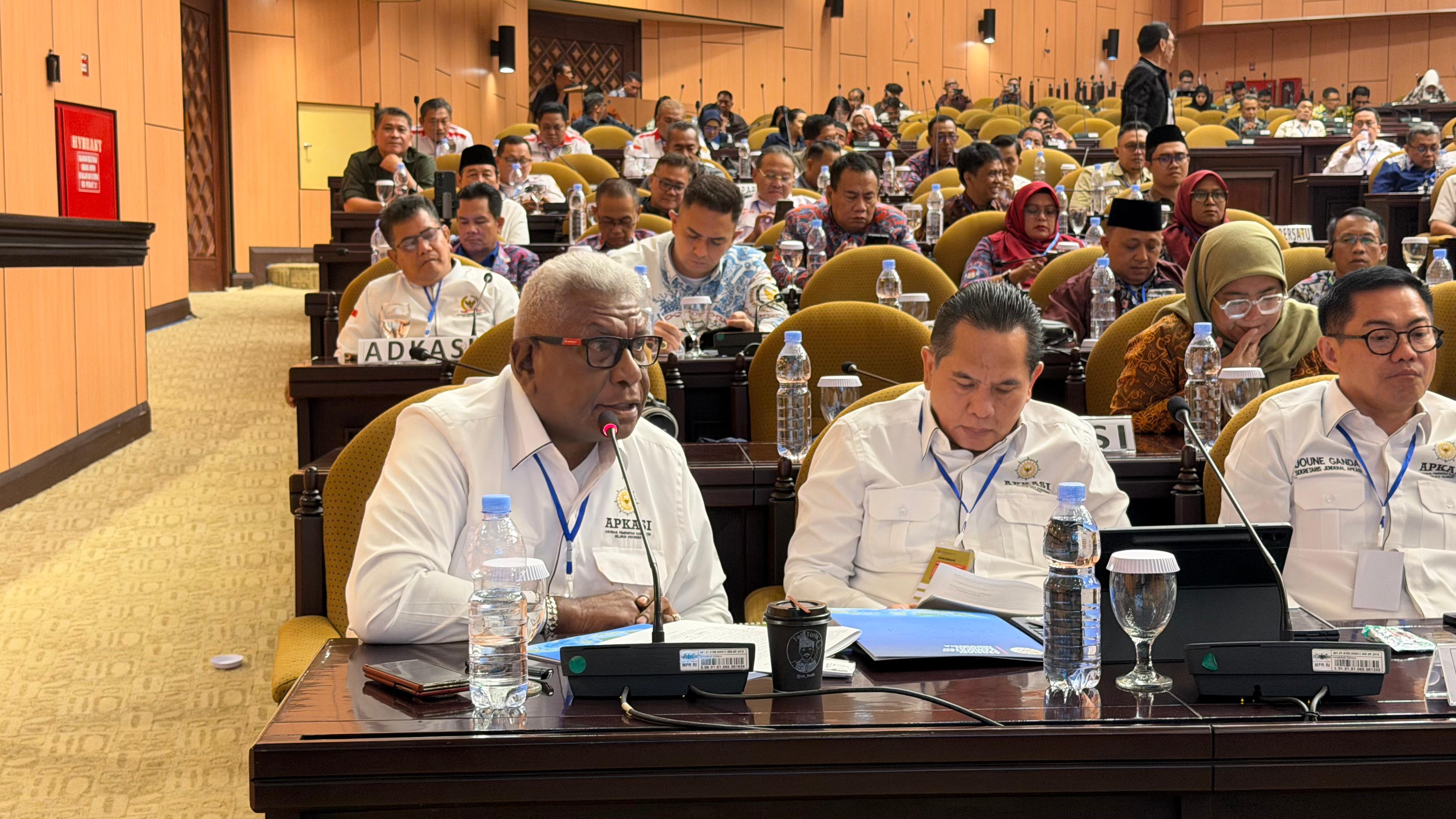 Dorong Sinkronisasi Kebijakan Regulasi Desa,  Bupati Mimika Ikuti Diseminasi BULD DPR RI