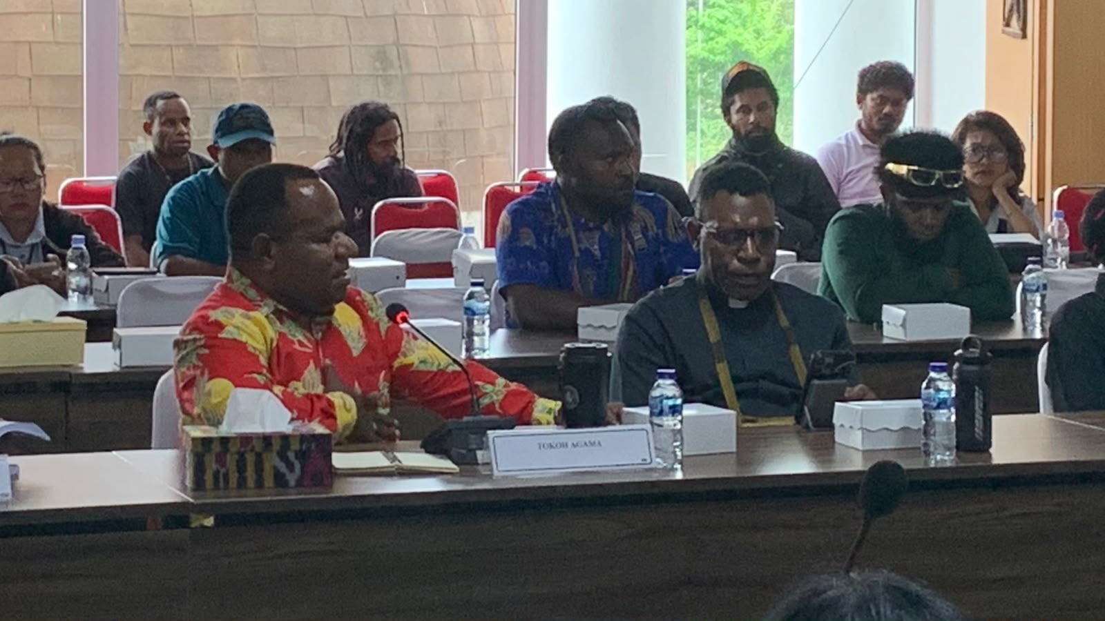 Saat Gereja dan Daerah Desak Presiden Prabowo Evaluasi Penanganan Konflik Papua