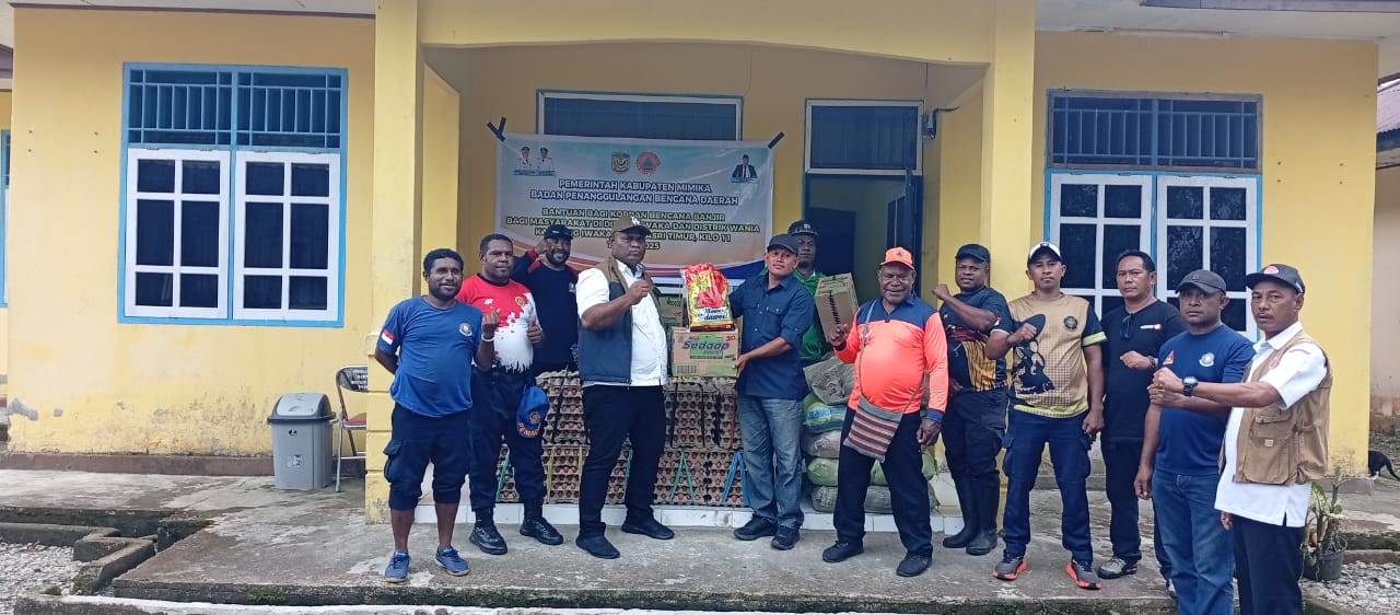BPBD Mimika Salurkan Bantuan untuk Korban Bencana di Wania dan Iwaka