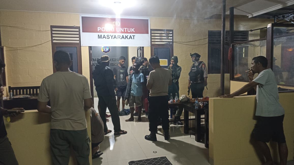 Tawuran Pelajar di Sp3, 9 Pelajar dan Barang Bukti Diamankan Personel Polsek Kuala Kencana