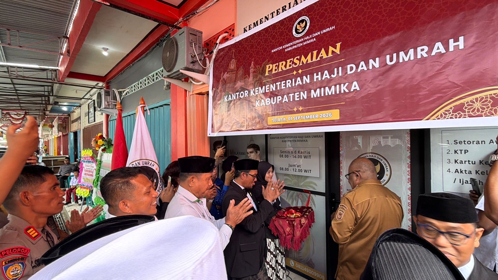 Wakil Bupati Mimika Resmikan Kantor Kementerian Haji dan Umrah