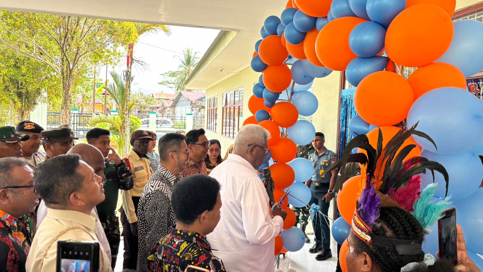 Bupati Mimika Resmikan Selolah Transformasi Nusantara Mimika